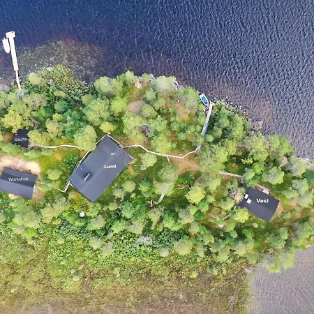 Private Island - The White Blue Wilderness